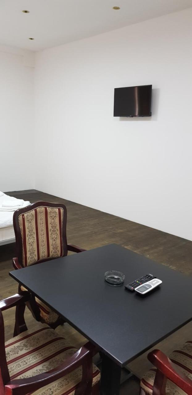 Hotel Dnd-X Pančevo Exteriér fotografie