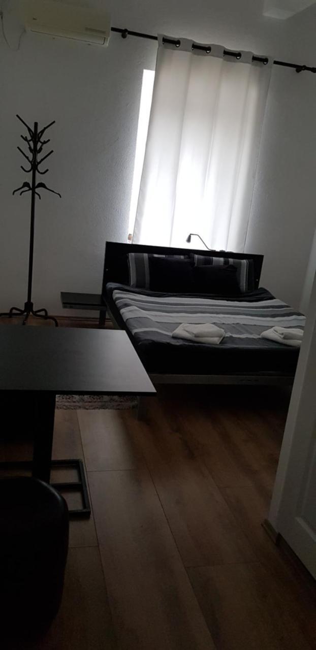 Hotel Dnd-X Pančevo Exteriér fotografie