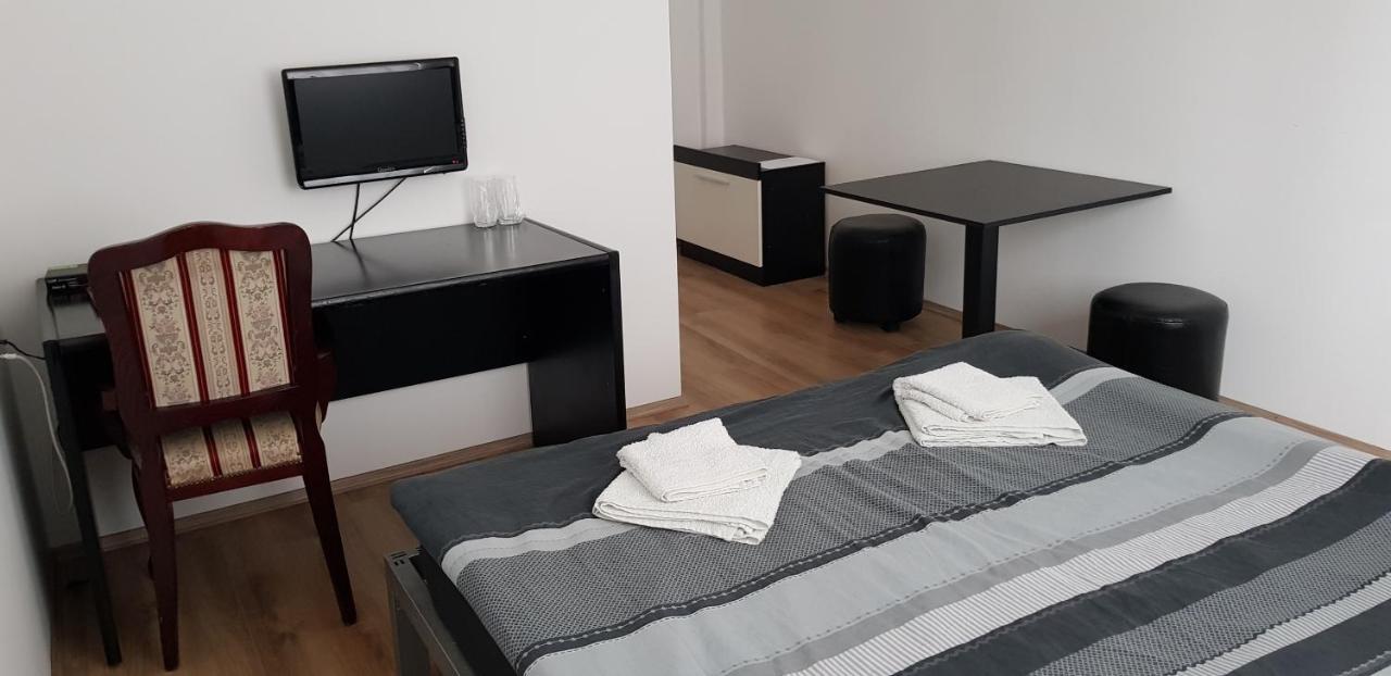 Hotel Dnd-X Pančevo Exteriér fotografie
